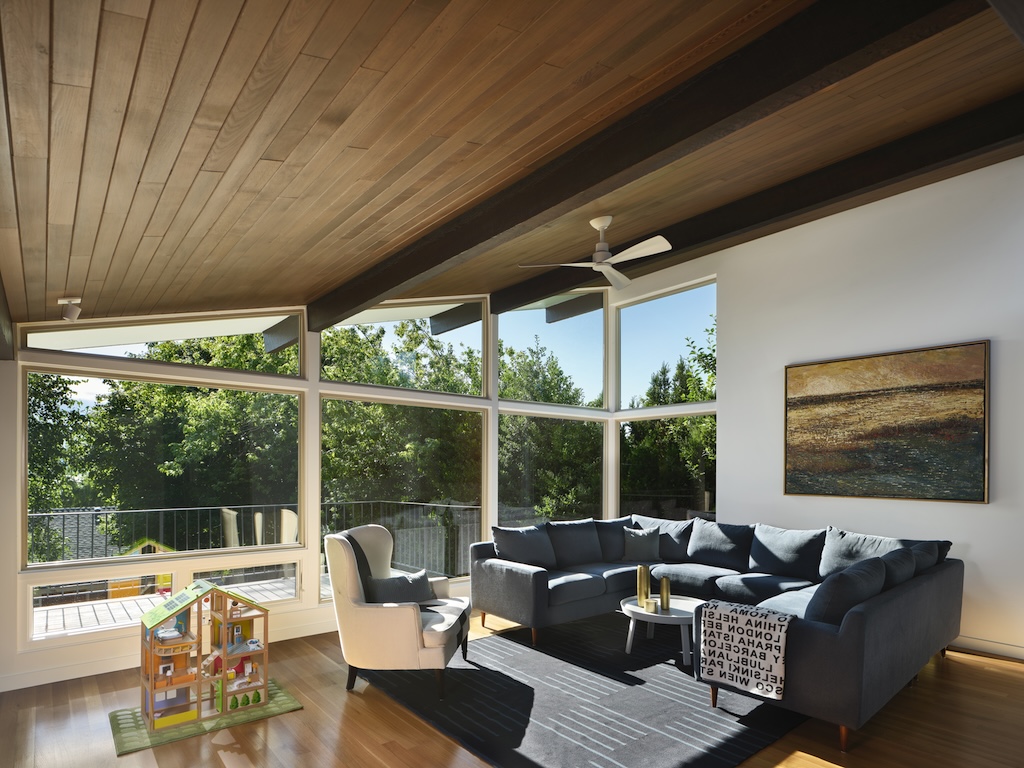 Abrose Battochi Residence